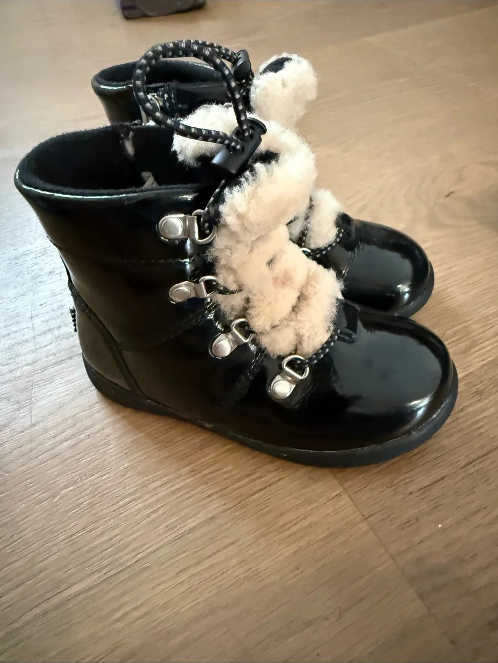UGG Kids Black Patent Ankle Boots with Shearling Trim